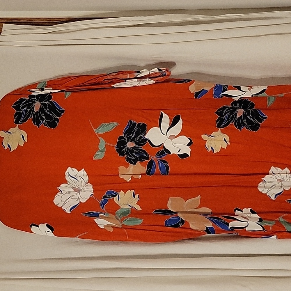 KIN Floral Ruana Robe - Picture 6 of 6